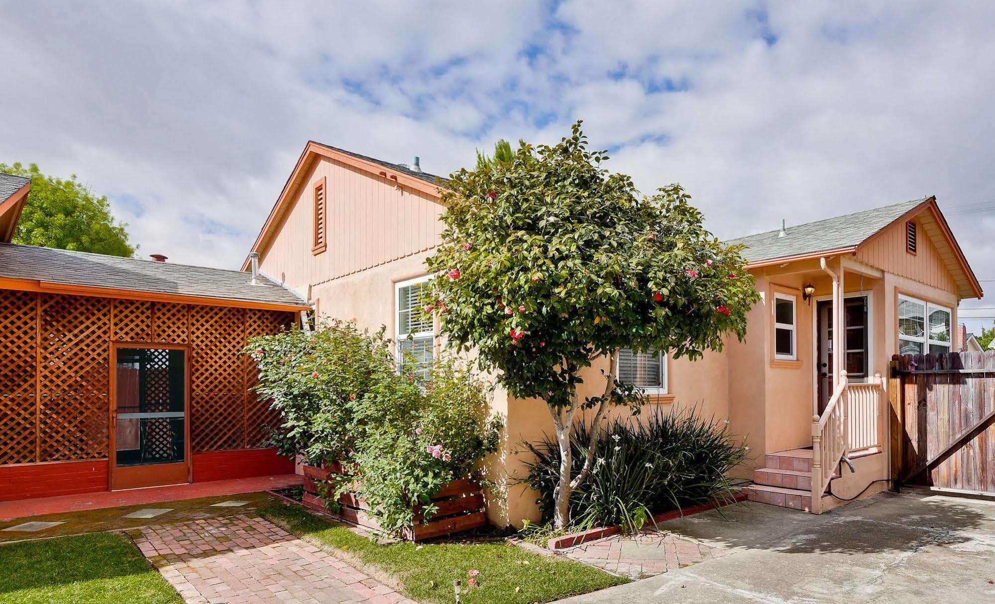 Elf Homes 3 Bedroom House On Central Avenue Sunnyvale Exterior photo